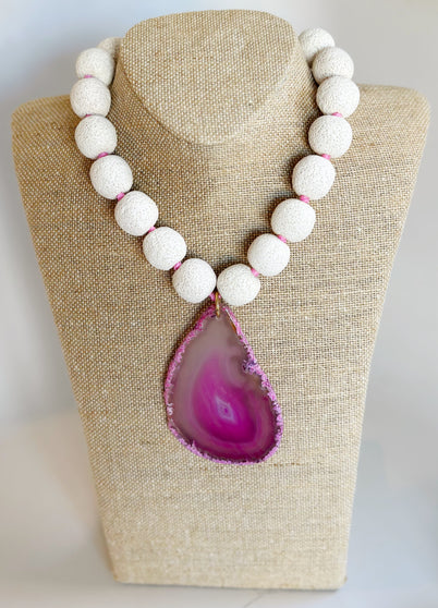 Lara Necklace, Pink Agate