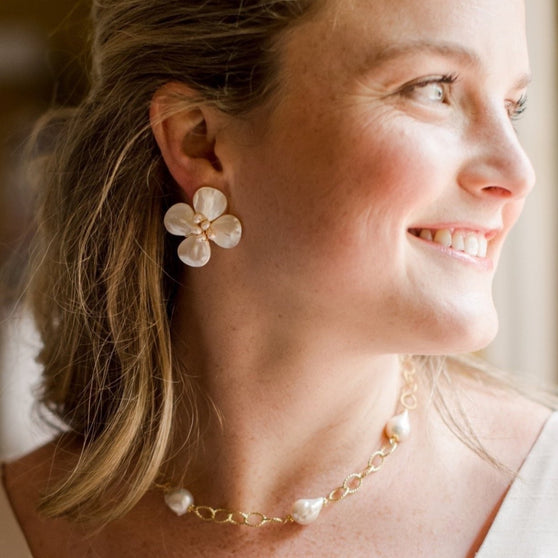 Poppy Earring, Pearl