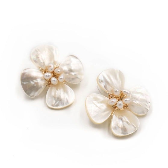 Poppy Earring, Pearl